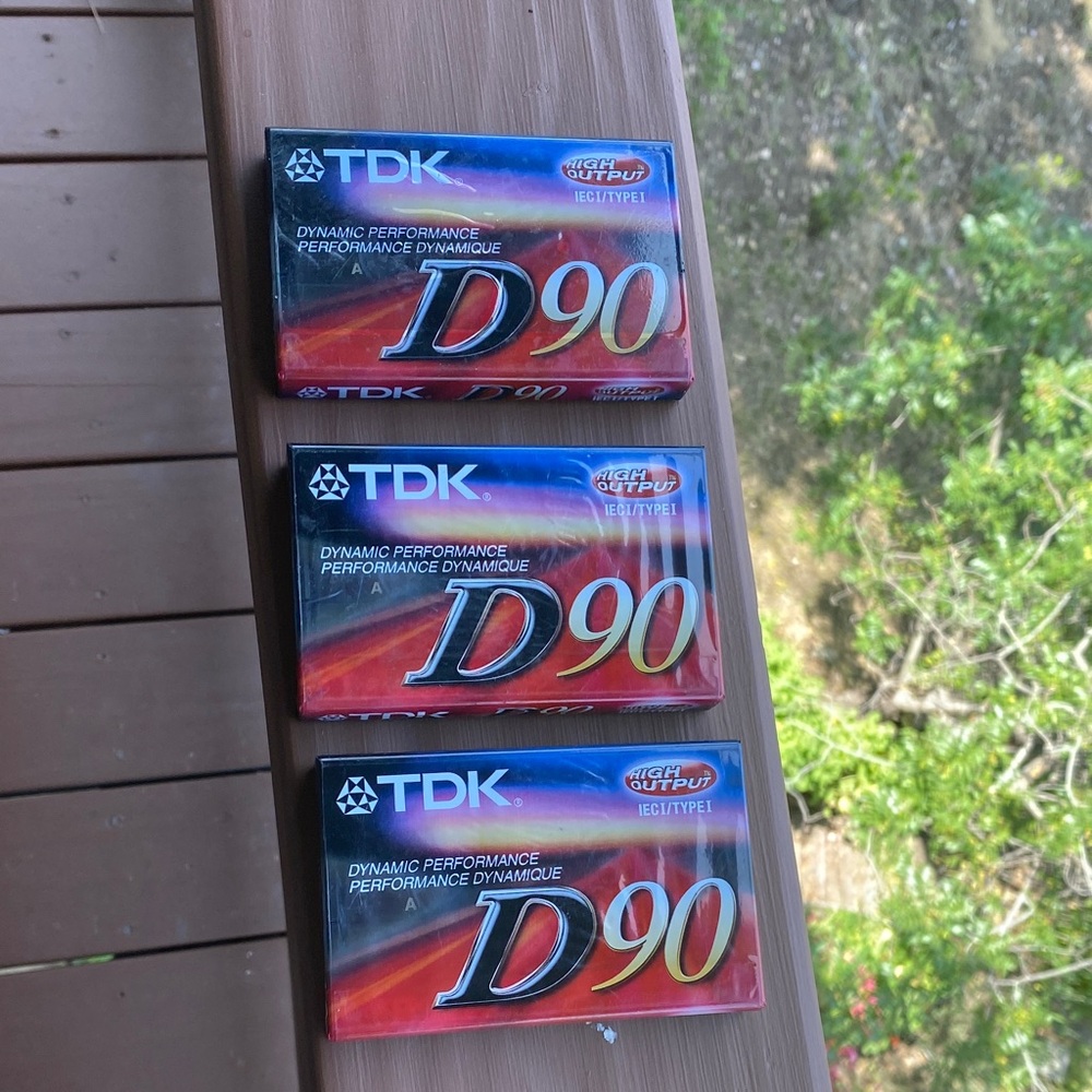TDK D90 High Output Cassette Tape – Red/Blue Pack